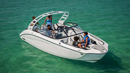 Катер Yamaha 252S